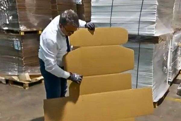 Cajas para Envíos 44x315x275 canal 3 fuerte [CARTÓN FUERTE]