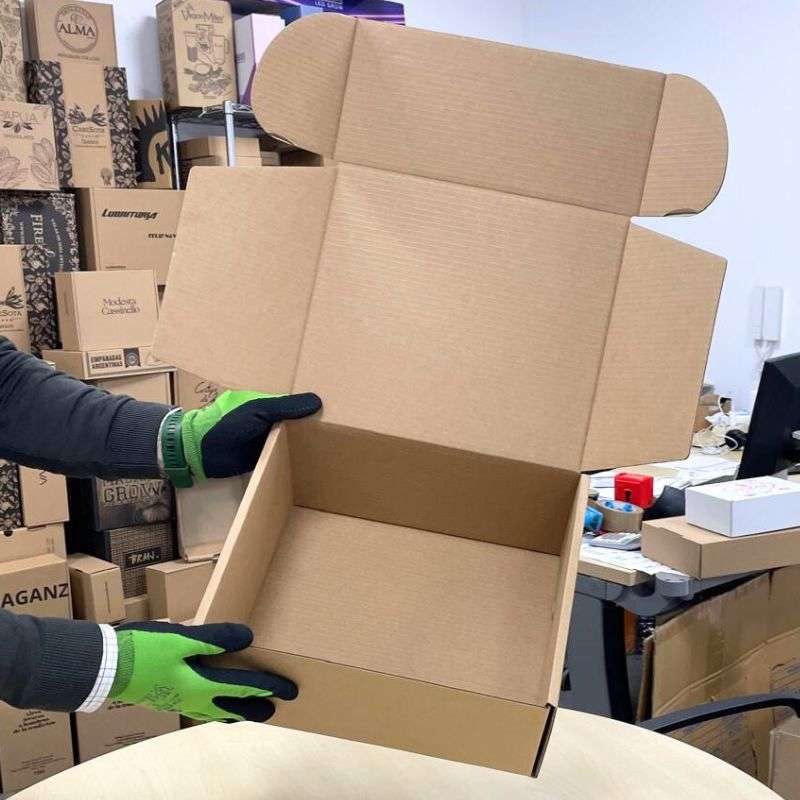 Cajas para Envíos 44x315x275 canal 3 fuerte [CARTÓN FUERTE]