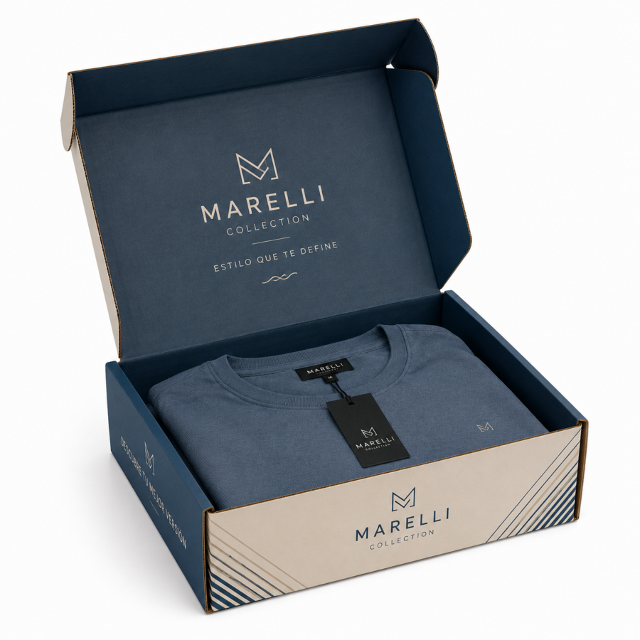 Caja automontable personalizada para ropa | Embalaje Directo Caja automontable personalizada con camiseta en su interior para envíos de ropa y ecommerce premium
