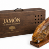 Caja para jamón premium personalizada Caja para jamón premium personalizada con asa y pata de jamón ibérico